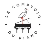 Une représentation graphique schématique d'un cigogne se tenant sur un piano avec le texte « le comptoir du piano » positionné en forme de cercle autour. Le tout sur un fond blanc.